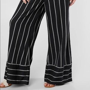 Billabong black/white pants. Brand new